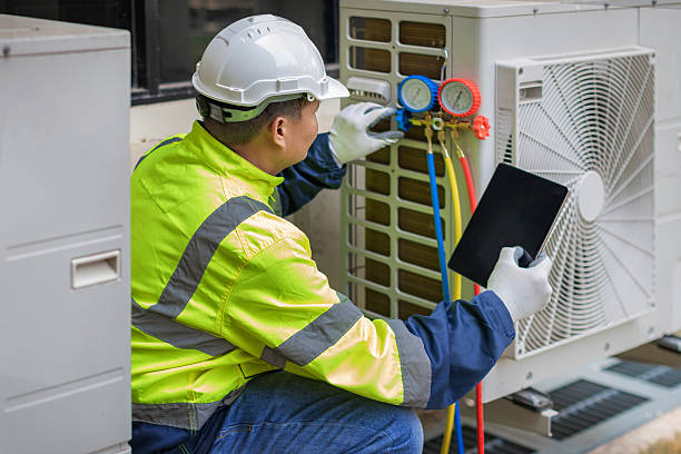 Professional Hvac Repair technician working in Newton Highlands, MA